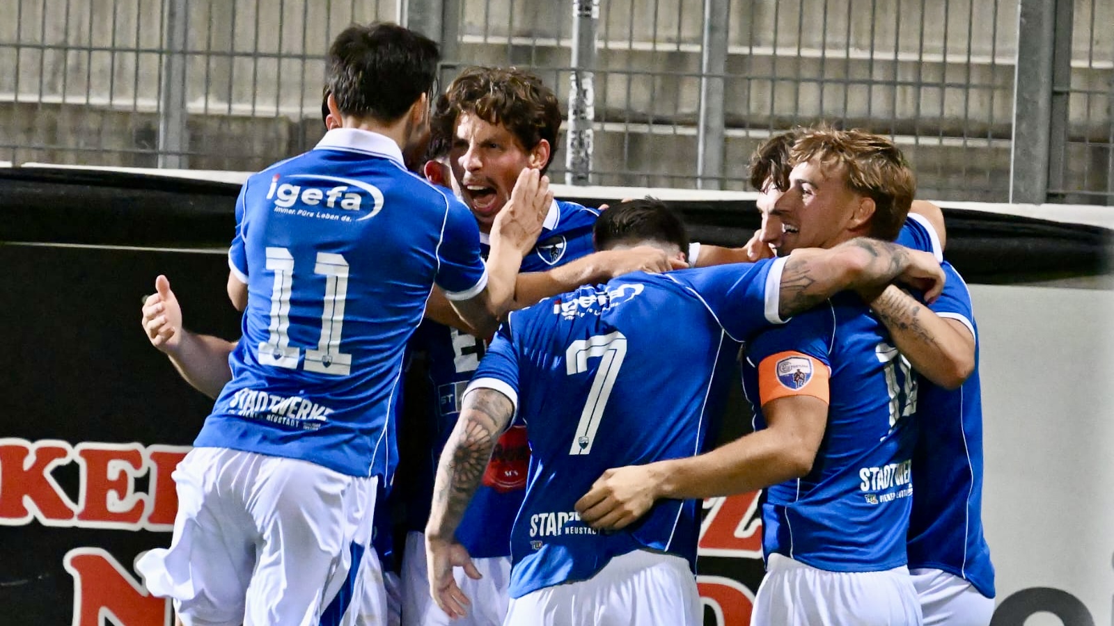 Starke Reaktion: Blau-Weiß feiert 3:1-Heimsieg